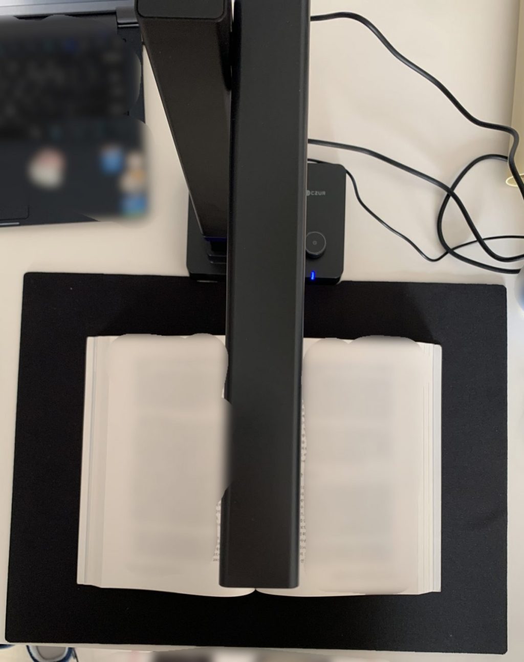 비파괴 북스캐너 씨저 샤인 울트라(Czur shine ultra)를 구매했다.