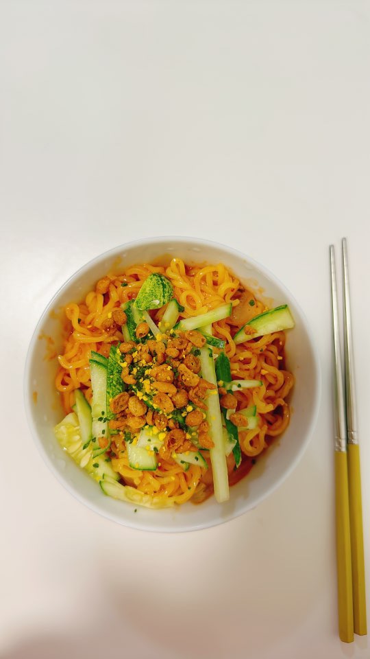 ‘배홍동 쫄쫄면’을 먹어봤다.