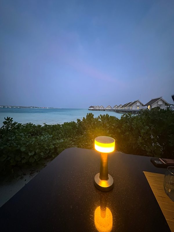 몰디브 하드락 리조트 레스토랑