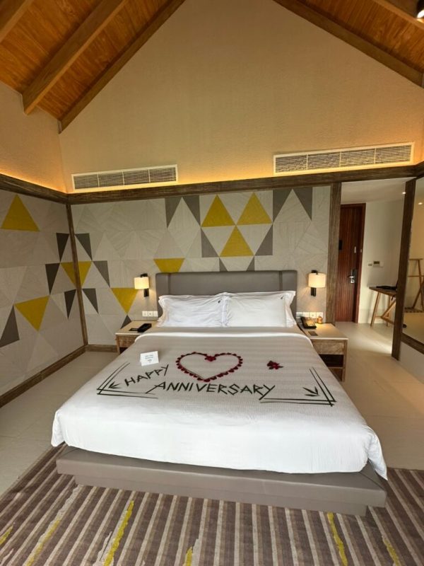 몰디브 하드락 리조트 룸 컨디션 기념일 이벤트